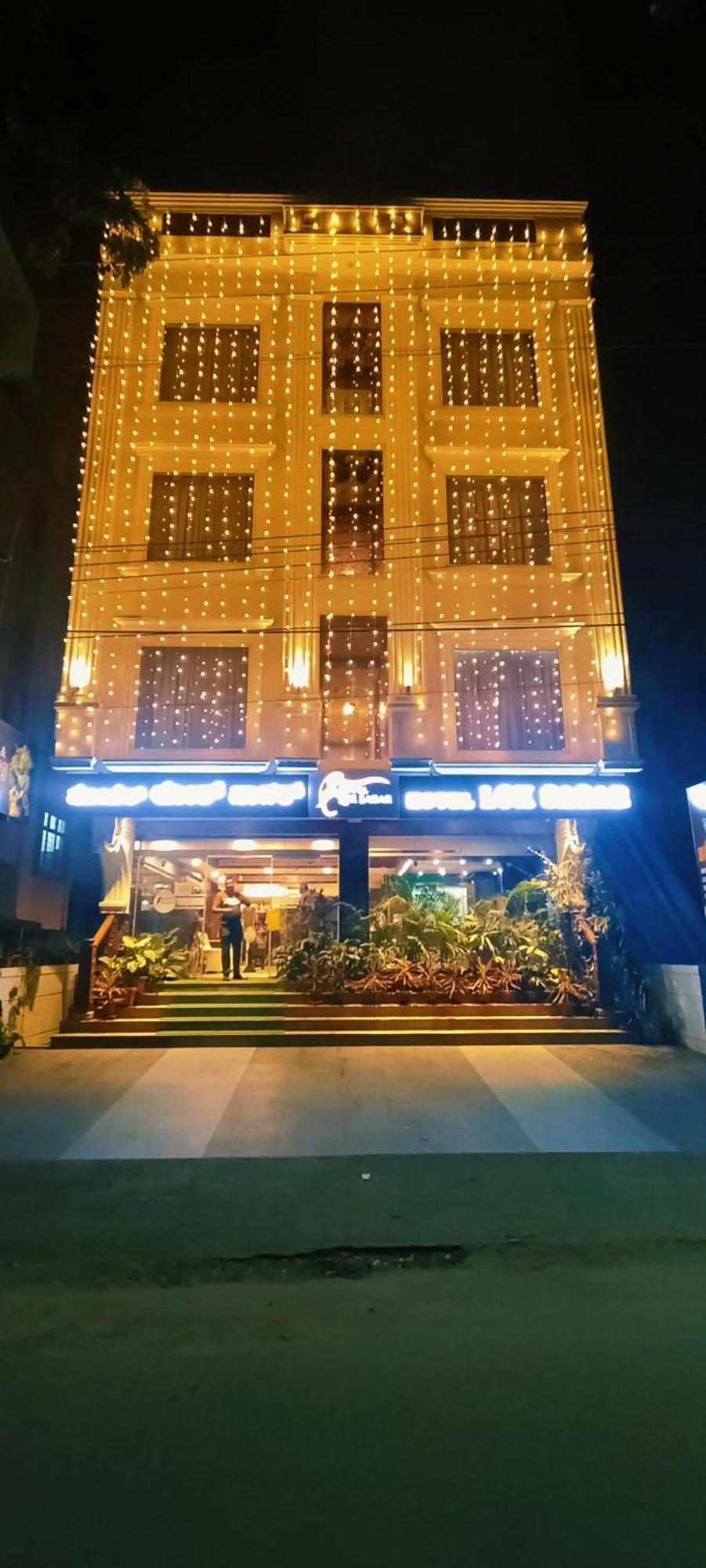 Hotel Lok Sagar Mysore Exterior photo